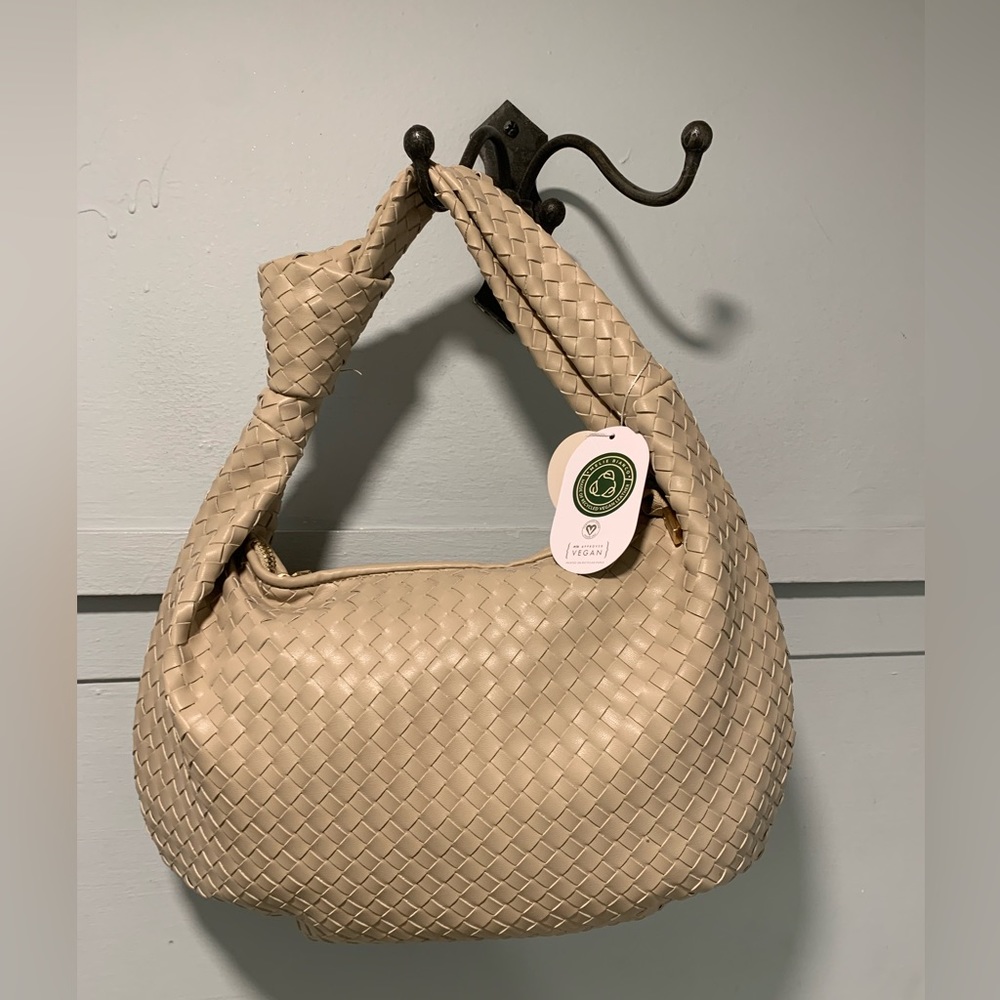 Mealie Bianco slouchy, Tan Satchel
